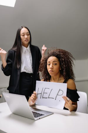 Assédio no Trabalho: Como Coletar Provas para Denúncia