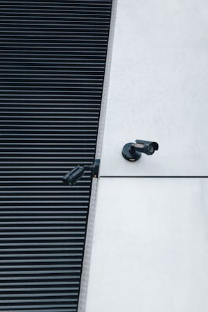Varredura Ambiental: Detectando Escutas e Dispositivos de Espionagem